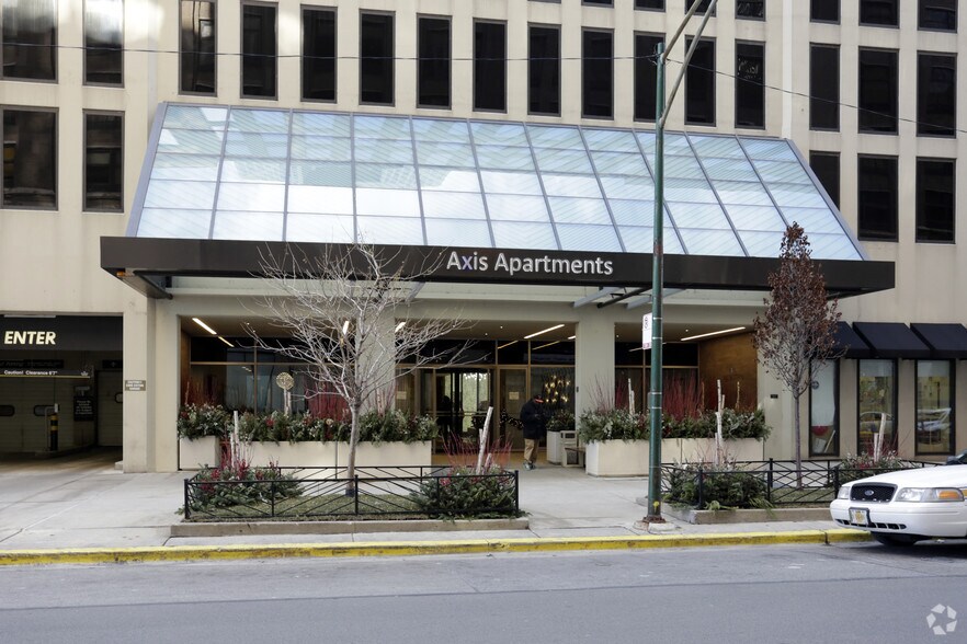 More Photos Of 446-448 E Ontario St, Chicago Office Residential For Lease