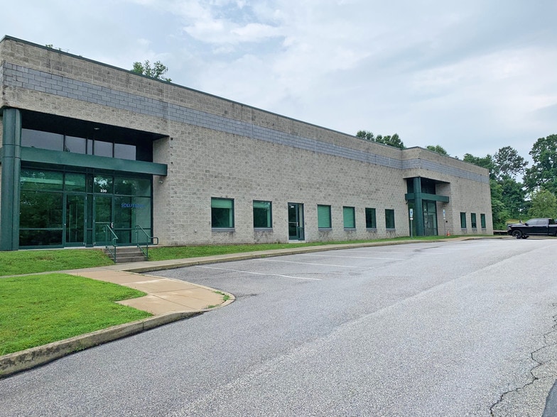 Primary Photo Of 230 Three Tun Rd, Malvern Flex For Lease