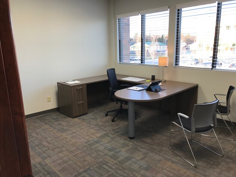 More Photos Of 113 Saratoga Rd, Schenectady Coworking Space