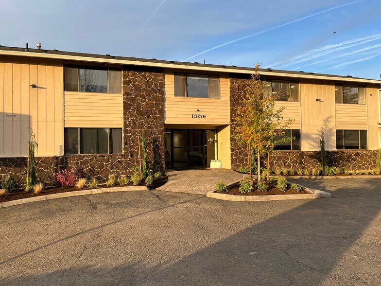 More Photos Of 1509 SW Sunset Blvd, Portland Office For Lease