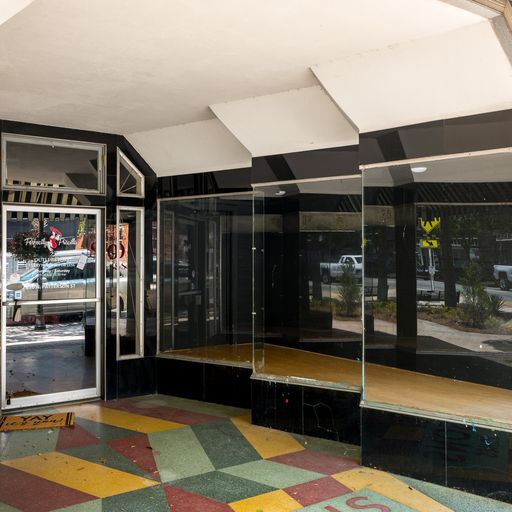 More Photos Of 116 N Patterson St, Valdosta Storefront Retail Office For Lease