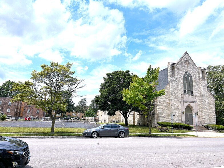 More Photos Of 1900 Oak Park Ave, Berwyn Religious Facility For Sale