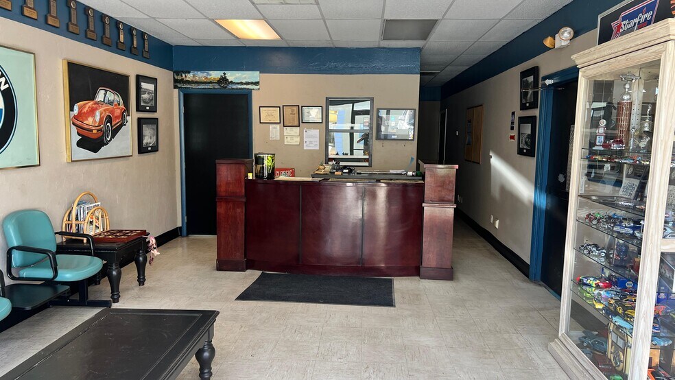 More Photos Of 920 US 1 Hwy, Sebastian Freestanding For Sale