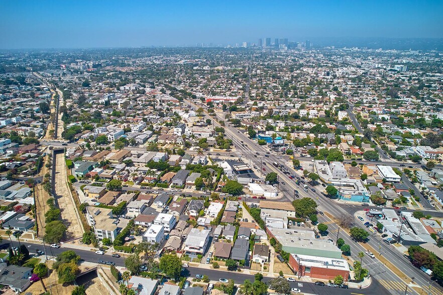 More Photos Of 5500-5506 Venice Blvd, Los Angeles Land For Sale