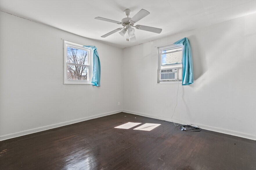 More Photos Of 1823-1825 E Capitol St SE, Washington Apartments For Sale