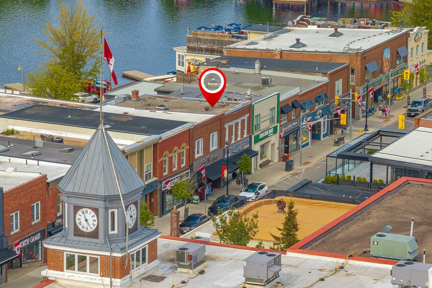 More Photos Of 68 Main St E, Huntsville Storefront For Sale