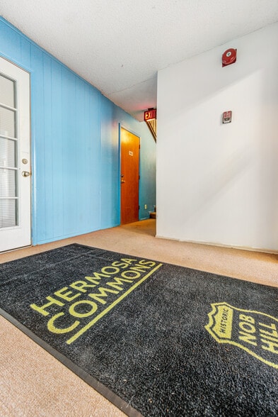 More Photos Of 200 Hermosa Dr NE, Albuquerque Apartments For Sale