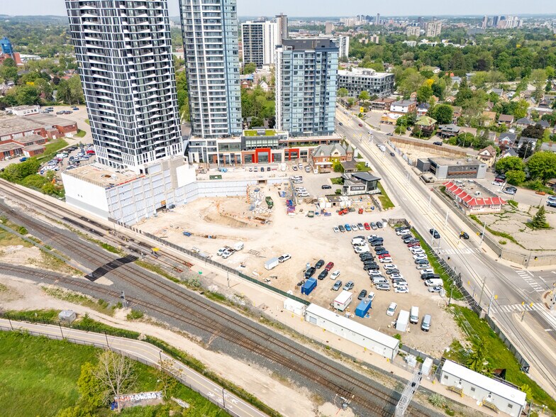 More Photos Of 641 King St W, Kitchener Apartments For Lease