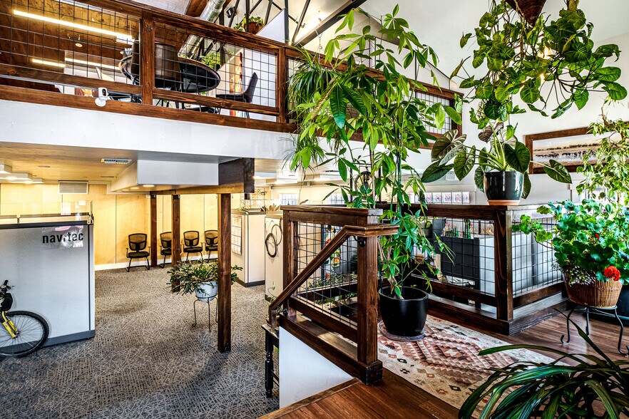 More Photos Of 111 11th St, Steamboat Springs Restaurant For Lease