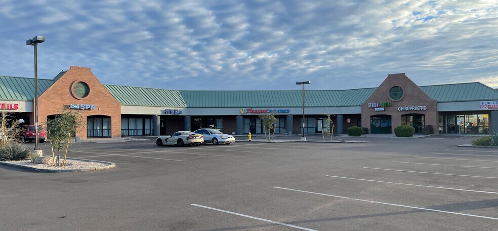 More Photos Of 6666 W Peoria Ave, Glendale Restaurant For Lease