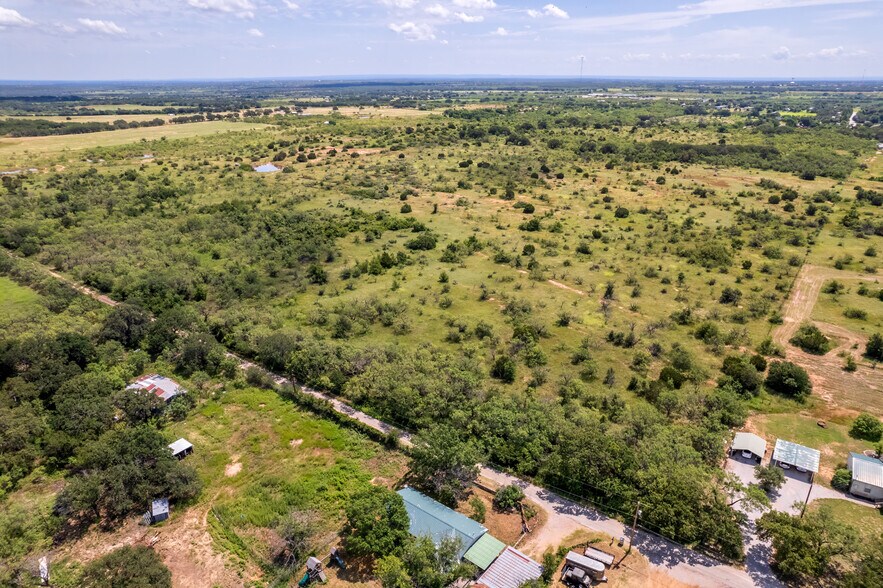 More Photos Of 908 County Road 138, Bangs Land For Sale