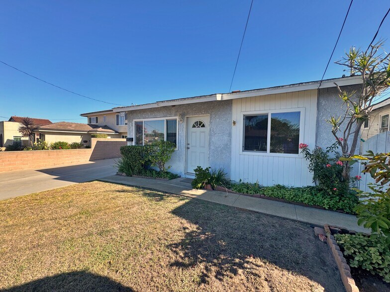 More Photos Of 1852 260th St, Lomita Apartments For Sale