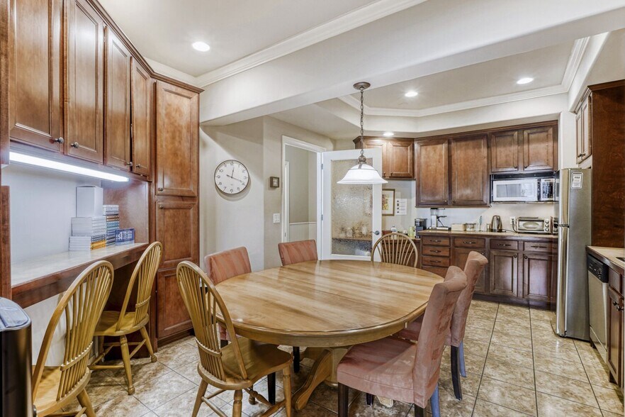 More Photos Of 9892 Rosemont Ave, Lone Tree Medical For Sale