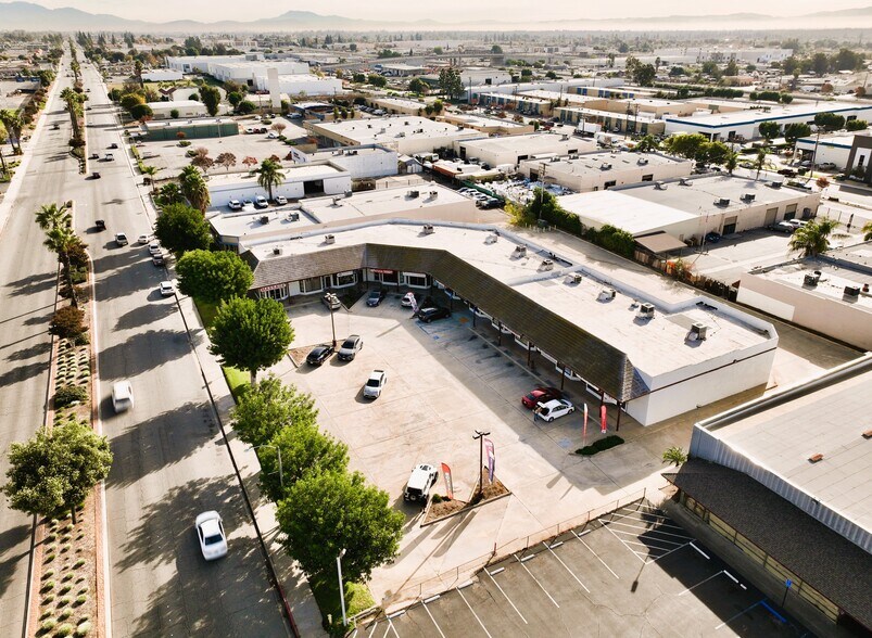 More Photos Of 4651 E Holt Blvd, Montclair Freestanding For Sale