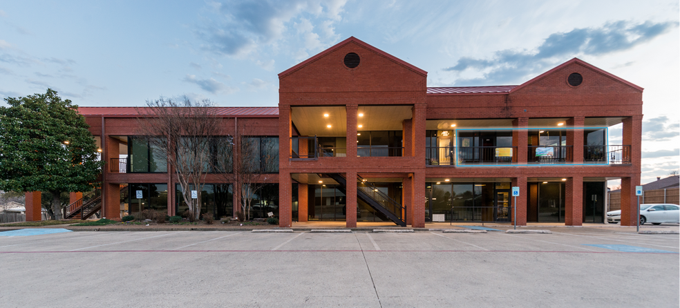 More Photos Of 614 S Edmonds Ln, Lewisville Medical For Lease