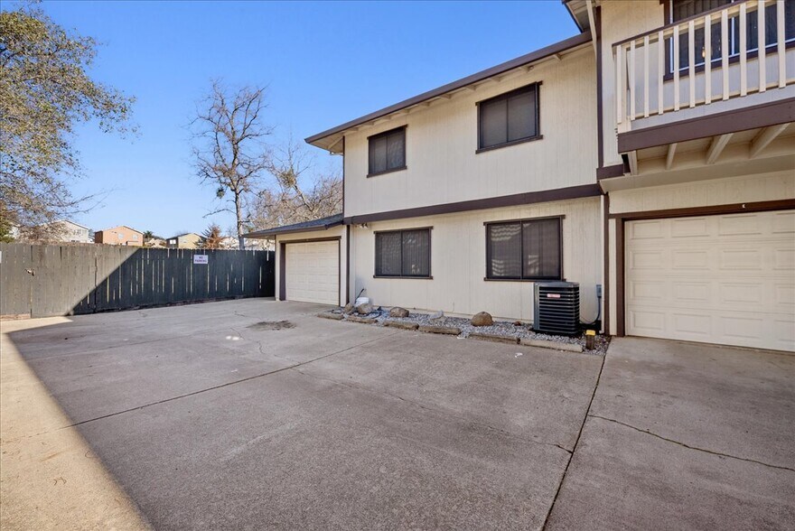 More Photos Of 3337 La Canada Dr, Cameron Park Apartments For Sale