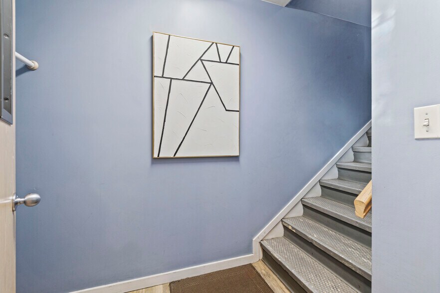 More Photos Of 295 W Route 59, Spring Valley Office Residential For Sale