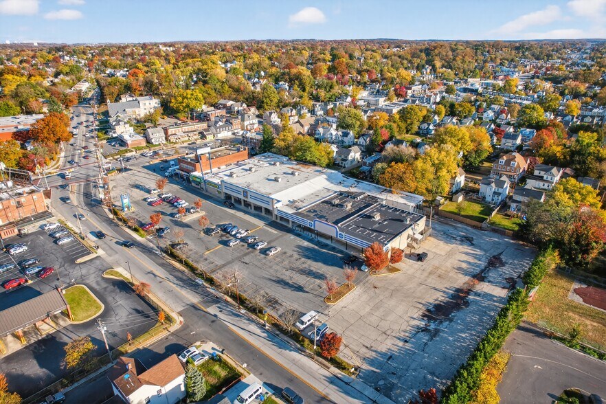 More Photos Of 4206 Belair Rd, Baltimore Unknown For Lease