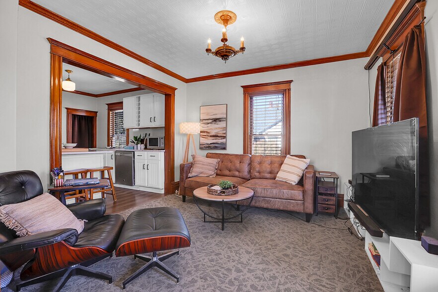 More Photos Of 175 S Main St, Brighton Office For Sale