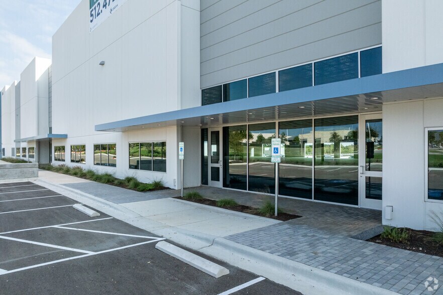More Photos Of New Hope Rd, Cedar Park Unknown For Lease