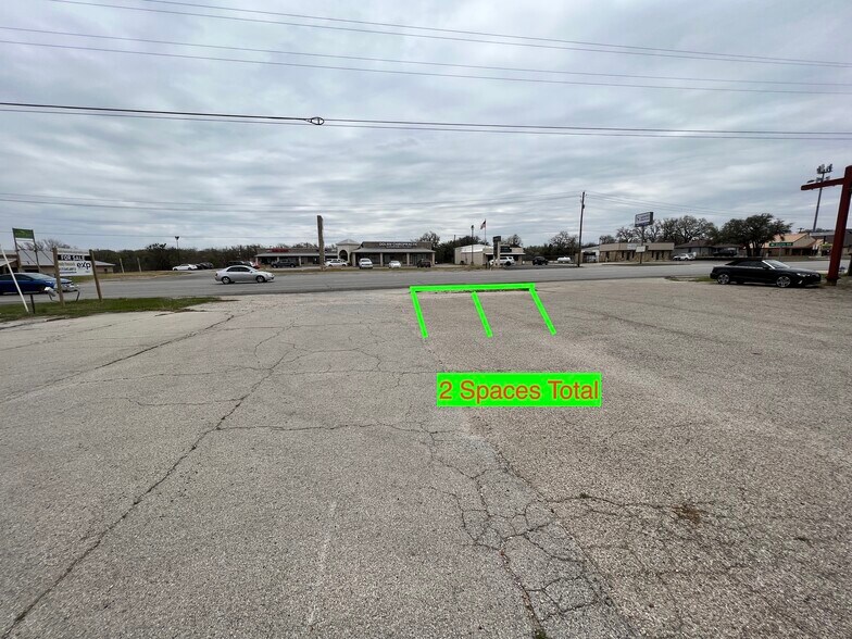 More Photos Of 2440 E Highway 377, Granbury Light Distribution For Sale