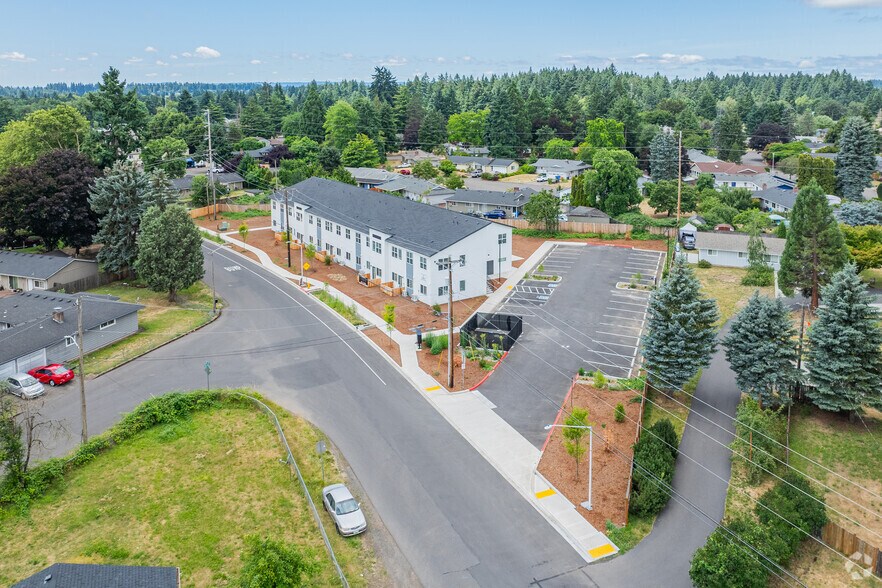More Photos Of 4202 NE Morrow Rd, Vancouver Apartments For Sale