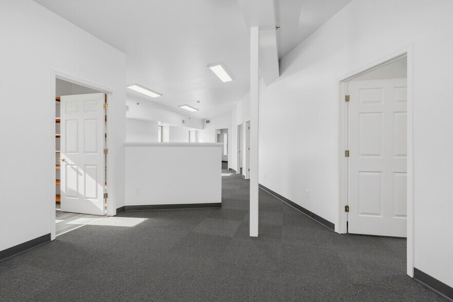 More Photos Of 1 Railroad Ave, Goshen Storefront Retail Office For Lease