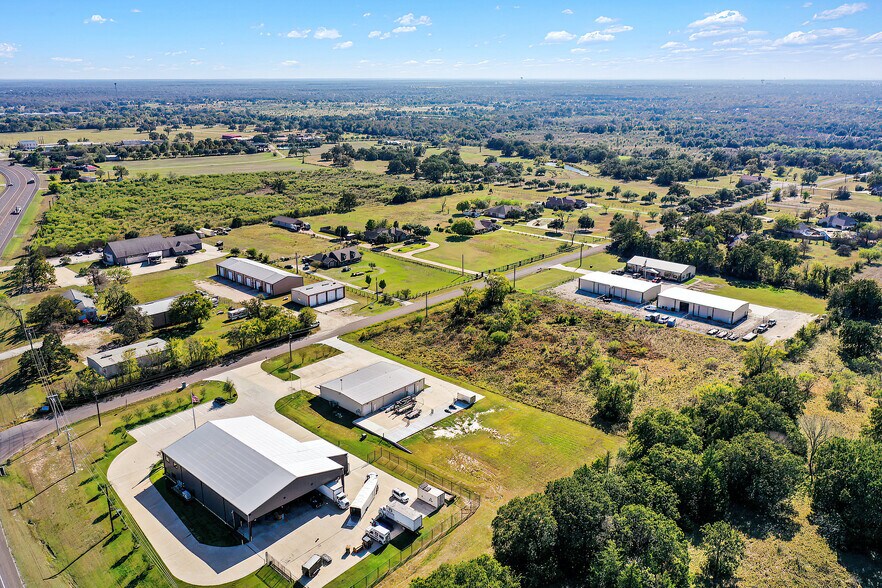More Photos Of 4459 Roans Chapel Rd, College Station Service For Sale