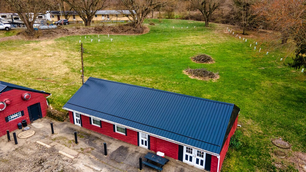 More Photos Of 903 OH-152, Bloomingdale Freestanding For Sale