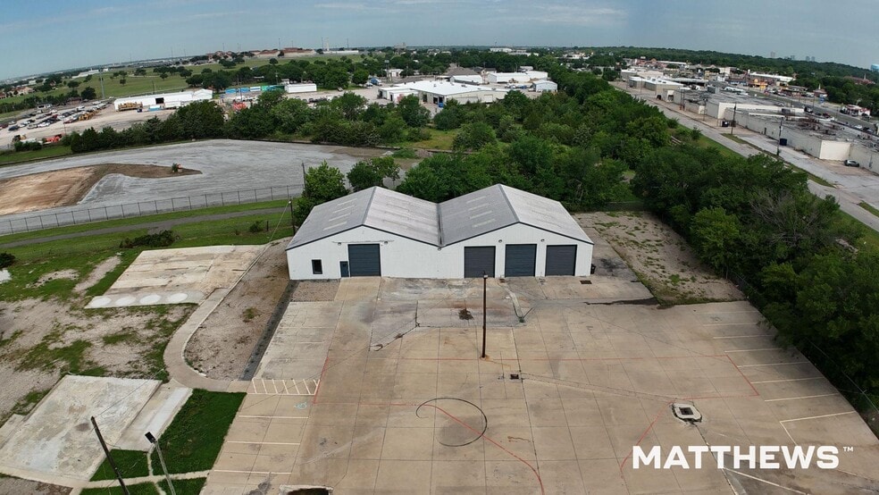 Primary Photo Of 5504 Forest Hill Dr, Fort Worth Warehouse For Sale