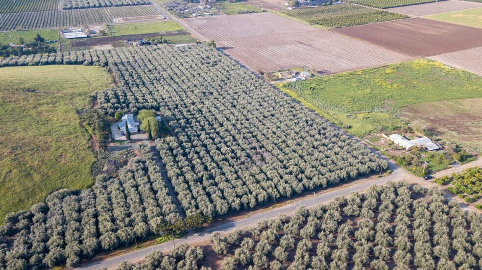 More Photos Of 24257 Ave 234, Lindsay Land For Sale