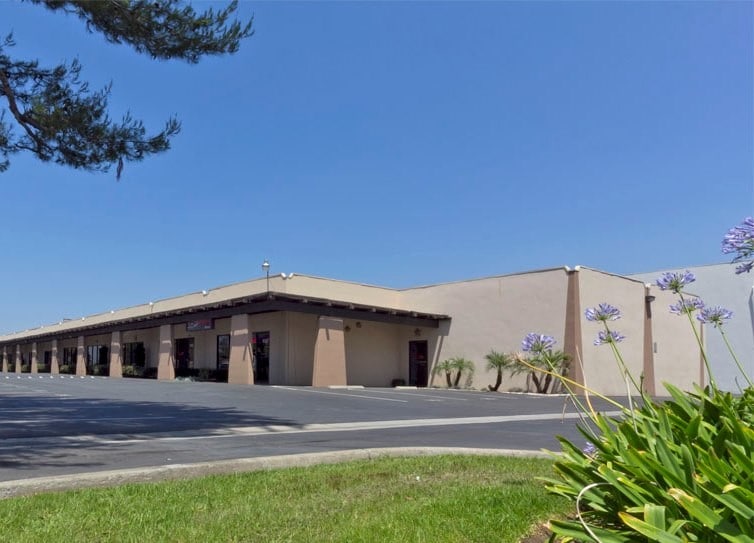 More Photos Of 551-581 W Covina Blvd, San Dimas Unknown For Lease