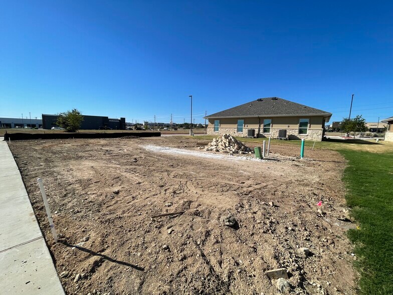 More Photos Of 2971 FM 1460, Georgetown Office For Sale
