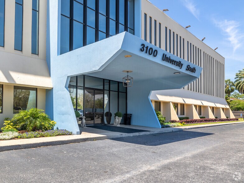 More Photos Of 3100 S University Blvd, Jacksonville Medical For Lease