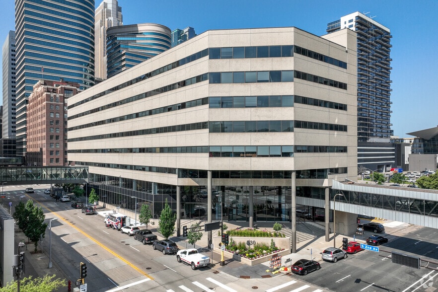 More Photos Of 330 2nd Ave S, Minneapolis Office For Sale