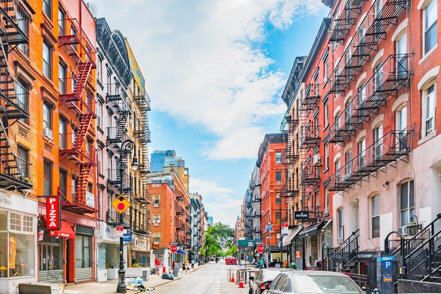 More Photos Of 164 Ludlow St, New York Apartments For Lease