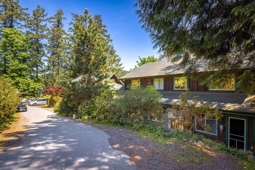 More Photos Of , Bowen Island Unknown For Sale