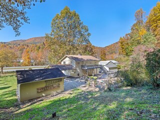 More Photos Of 702 Jonathan Creek Rd, Waynesville Specialty For Sale