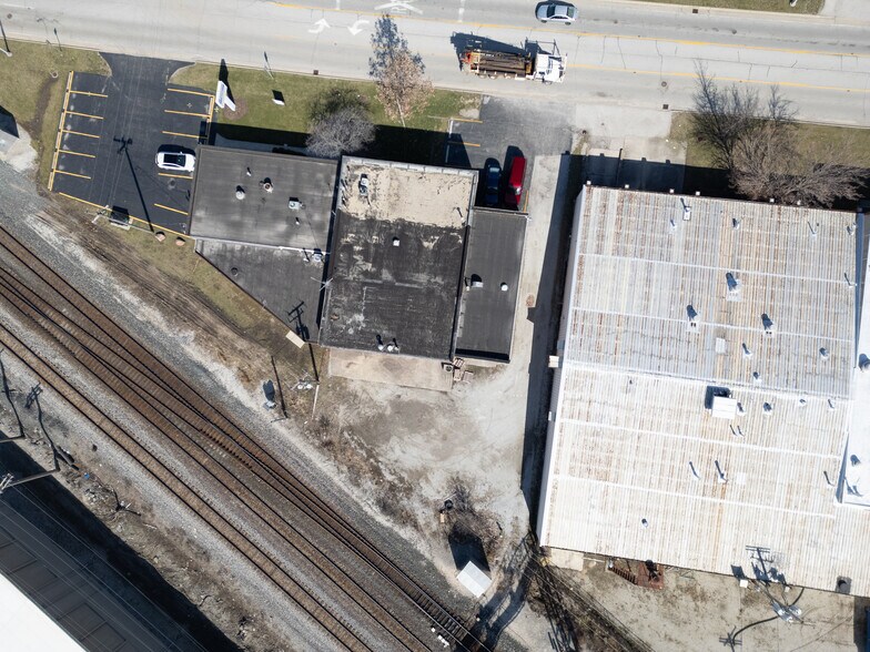 More Photos Of 4135 W 123rd St, Alsip Warehouse For Lease