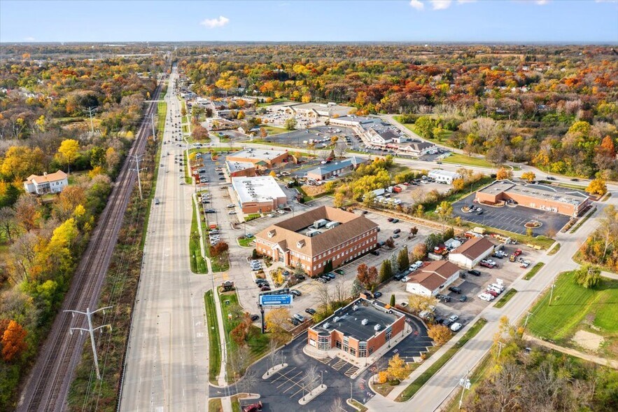 More Photos Of 912 Northwest Hwy, Fox River Grove Medical For Sale