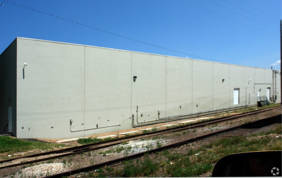 More Photos Of 11400 E 51st Ave, Denver Warehouse For Sale