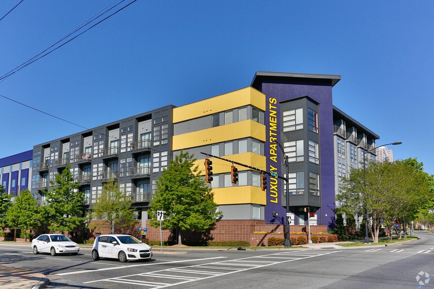 More Photos Of 810 E 7th St, Charlotte Apartments For Lease