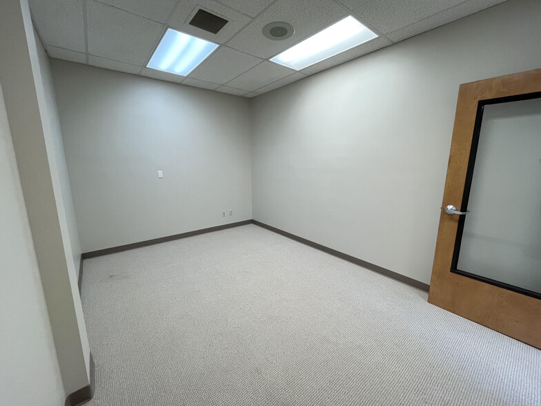 More Photos Of 342 Cool Springs Blvd, Franklin Medical For Lease