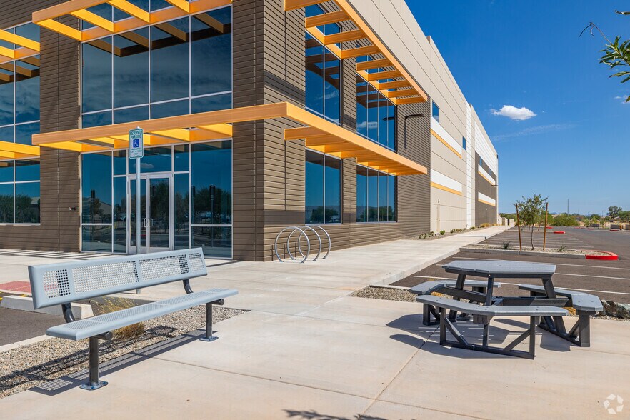 More Photos Of 13290 W Sweetwater Ave, Surprise Distribution For Lease