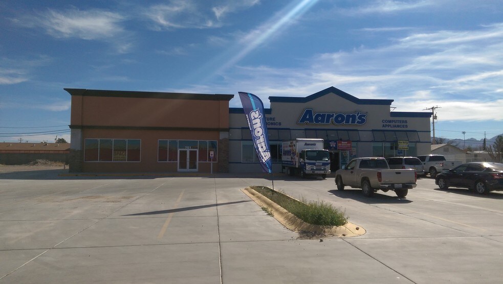 More Photos Of 701 Main St, Anthony Storefront For Sale