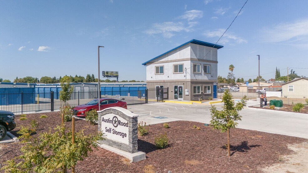 More Photos Of 183 S Austin Rd, Manteca Self Storage For Sale