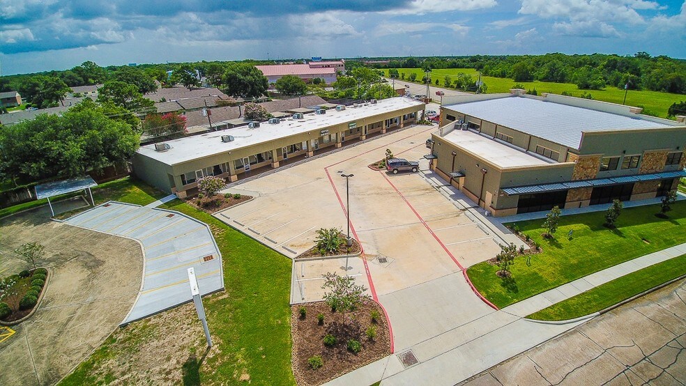 More Photos Of 3800 FM 528 Rd E, Friendswood Office For Sale