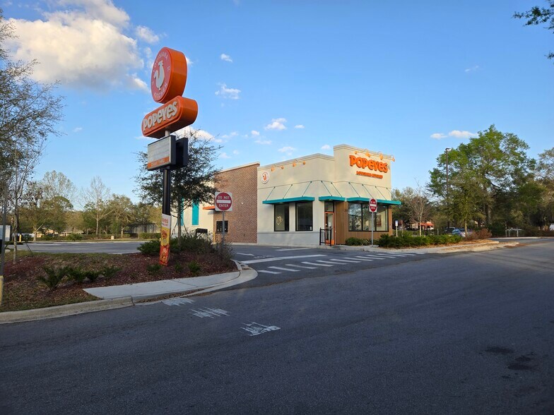 More Photos Of 200 Green Way, Keystone Heights Fast Food For Sale