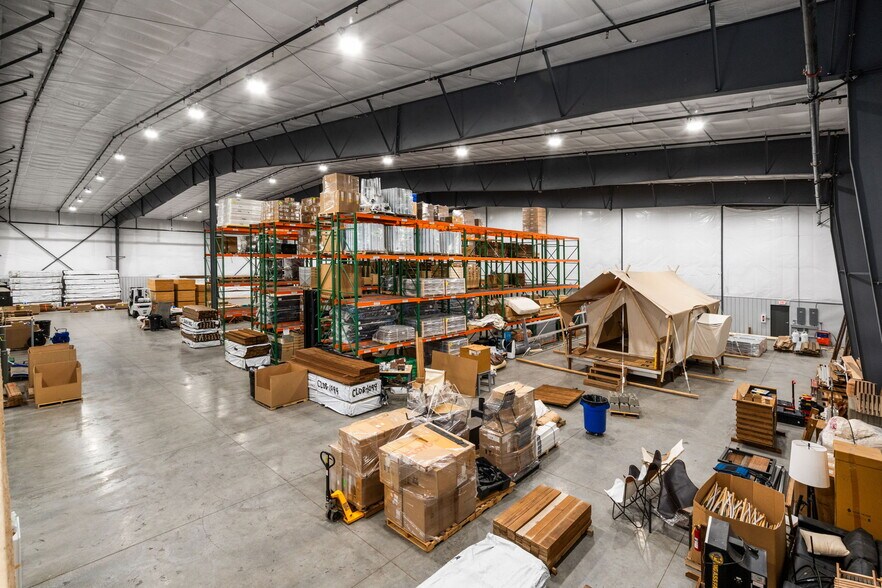 More Photos Of 209 Yukon Ln, Belgrade Warehouse For Lease