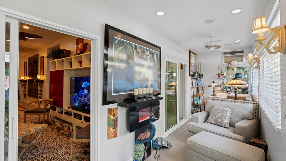 More Photos Of 1403 Rowena Way, Sacramento Specialty For Sale